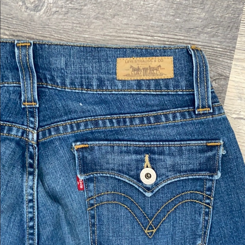 Levis 542 Tilted Flare Size: 8